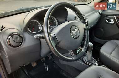 Внедорожник / Кроссовер Dacia Duster 2011 в 