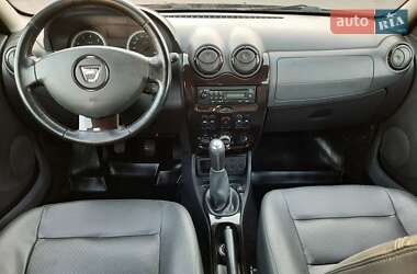 Внедорожник / Кроссовер Dacia Duster 2011 в 