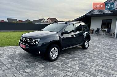 Позашляховик / Кросовер Dacia Duster 2015 в Ковелі