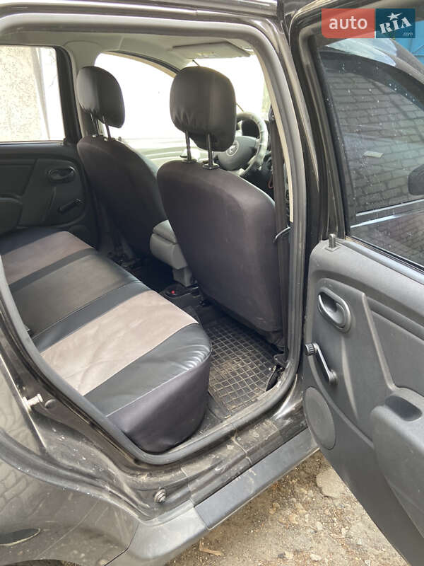 Позашляховик / Кросовер Dacia Duster 2012 в Лозовій фото 3 Позашляховик / Кросовер Dacia Duster 2012 в Лозовій