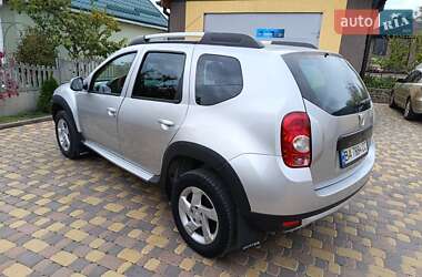 Внедорожник / Кроссовер Dacia Duster 2010 в Малой Виске