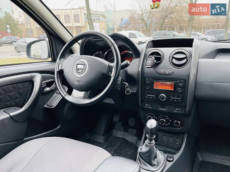 Внедорожник / Кроссовер Dacia Duster 2014 в Киеве
