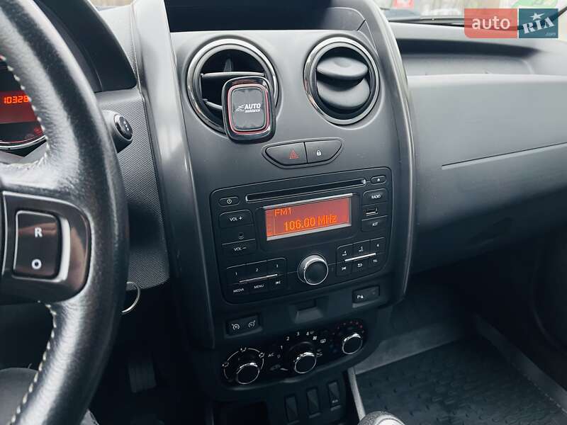 Внедорожник / Кроссовер Dacia Duster 2014 в Киеве