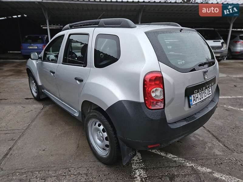 Внедорожник / Кроссовер Dacia Duster 2011 в Самаре