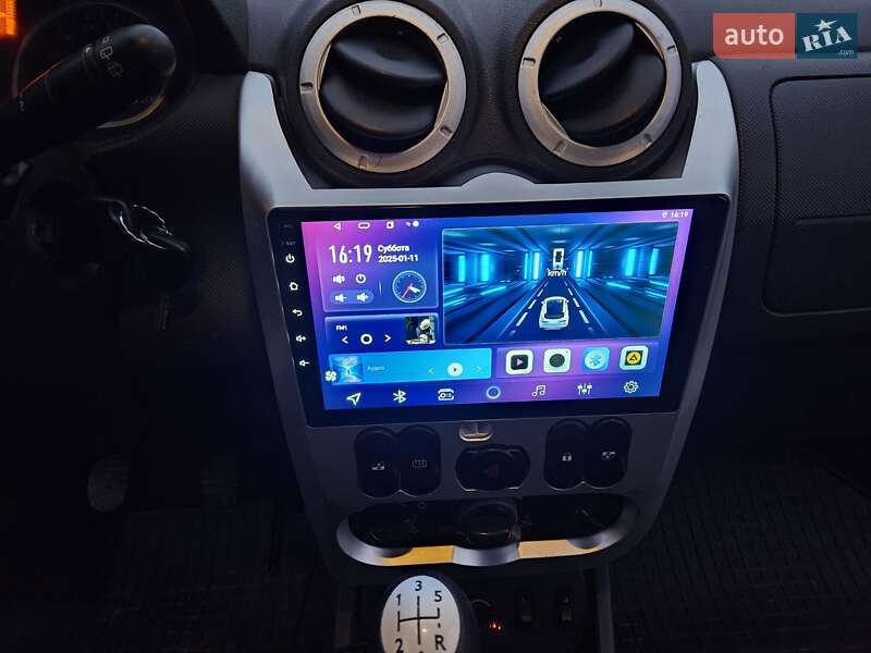 Внедорожник / Кроссовер Dacia Duster 2011 в Самаре