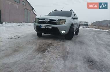 Позашляховик / Кросовер Dacia Duster 2011 в Львові