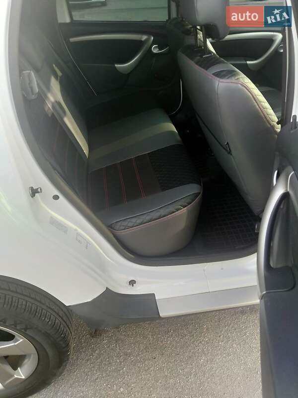 Внедорожник / Кроссовер Dacia Duster 2012 в Кривом Роге фото 5 Внедорожник / Кроссовер Dacia Duster 2012 в Кривом Роге