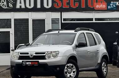 Позашляховик / Кросовер Dacia Duster 2010 в Харкові