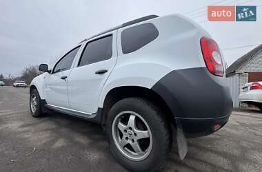 Внедорожник / Кроссовер Dacia Duster 2011 в 