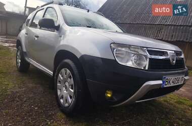 Внедорожник / Кроссовер Dacia Duster 2010 в Ровно