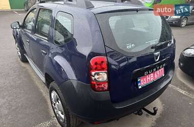 Внедорожник / Кроссовер Dacia Duster 2015 в 