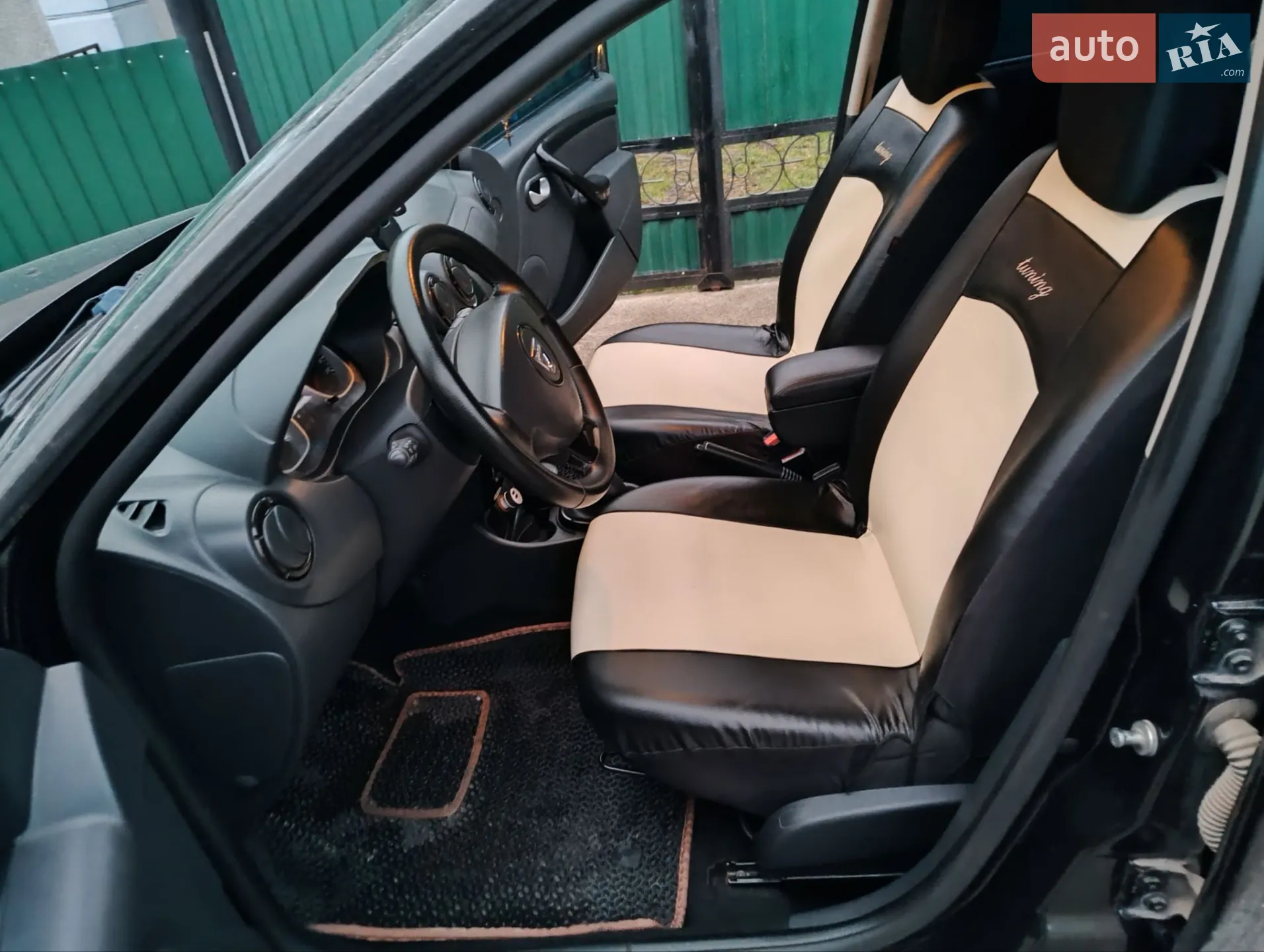 2011 Dacia Duster - мініатюра 14