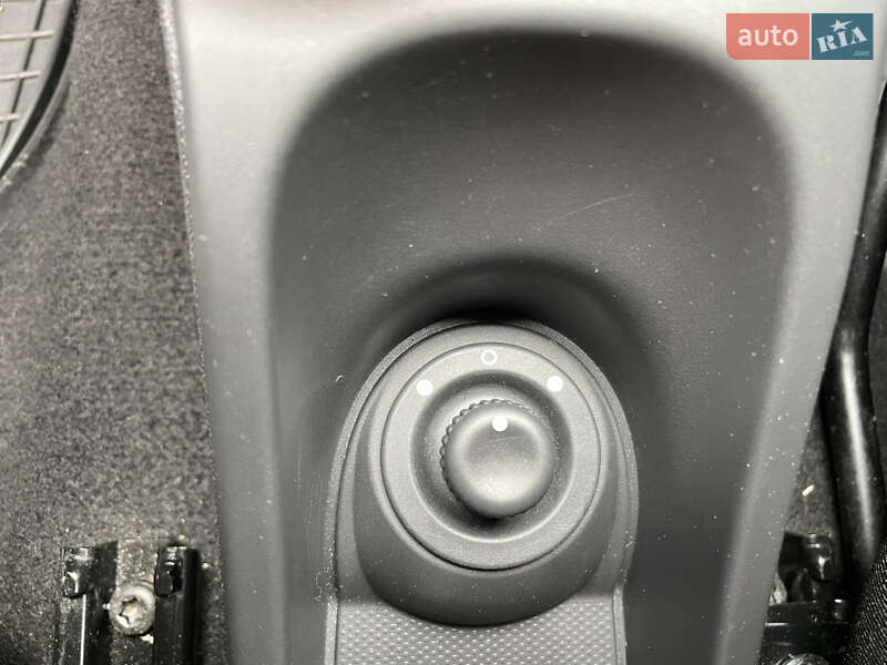 Внедорожник / Кроссовер Dacia Duster 2015 в Делятине