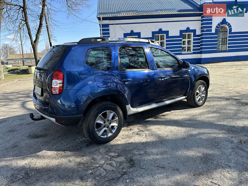 Позашляховик / Кросовер Dacia Duster 2015 в Лебедині