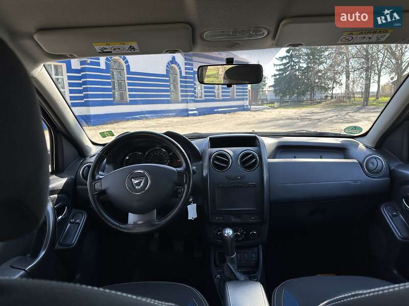 Позашляховик / Кросовер Dacia Duster 2015 в Лебедині