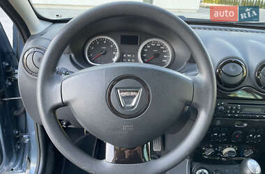 Внедорожник / Кроссовер Dacia Duster 2012 в 