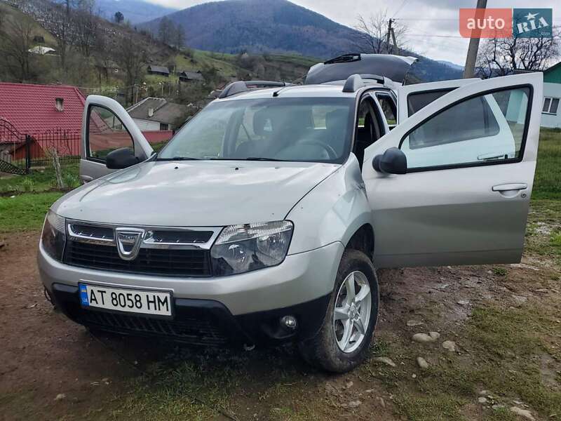 Позашляховик / Кросовер Dacia Duster 2012 в Рожнятові