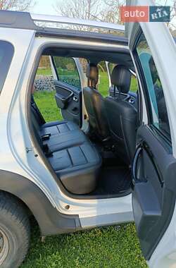 Внедорожник / Кроссовер Dacia Duster 2011 в 