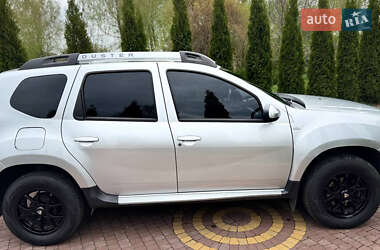 Позашляховик / Кросовер Dacia Duster 2014 в 