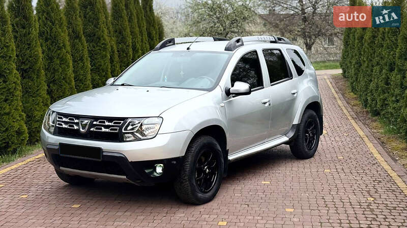 Позашляховик / Кросовер Dacia Duster 2014 в 