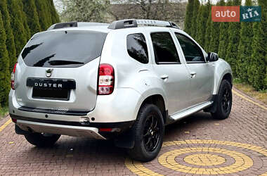 Позашляховик / Кросовер Dacia Duster 2014 в 