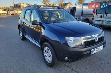 Внедорожник / Кроссовер Dacia Duster 2013 в 