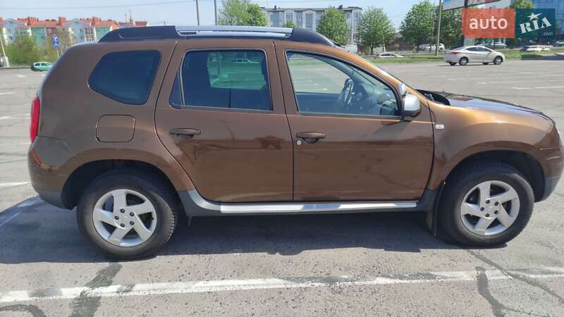 Позашляховик / Кросовер Dacia Duster 2010 в Рівному