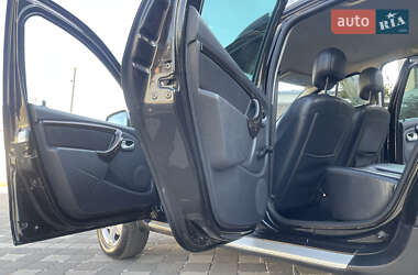 Внедорожник / Кроссовер Dacia Duster 2013 в 