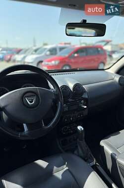 Внедорожник / Кроссовер Dacia Duster 2012 в 