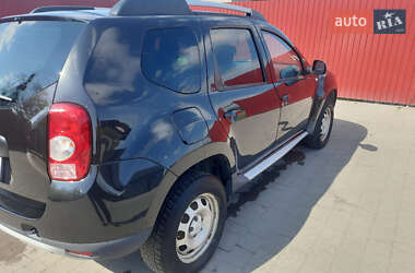 Внедорожник / Кроссовер Dacia Duster 2011 в 