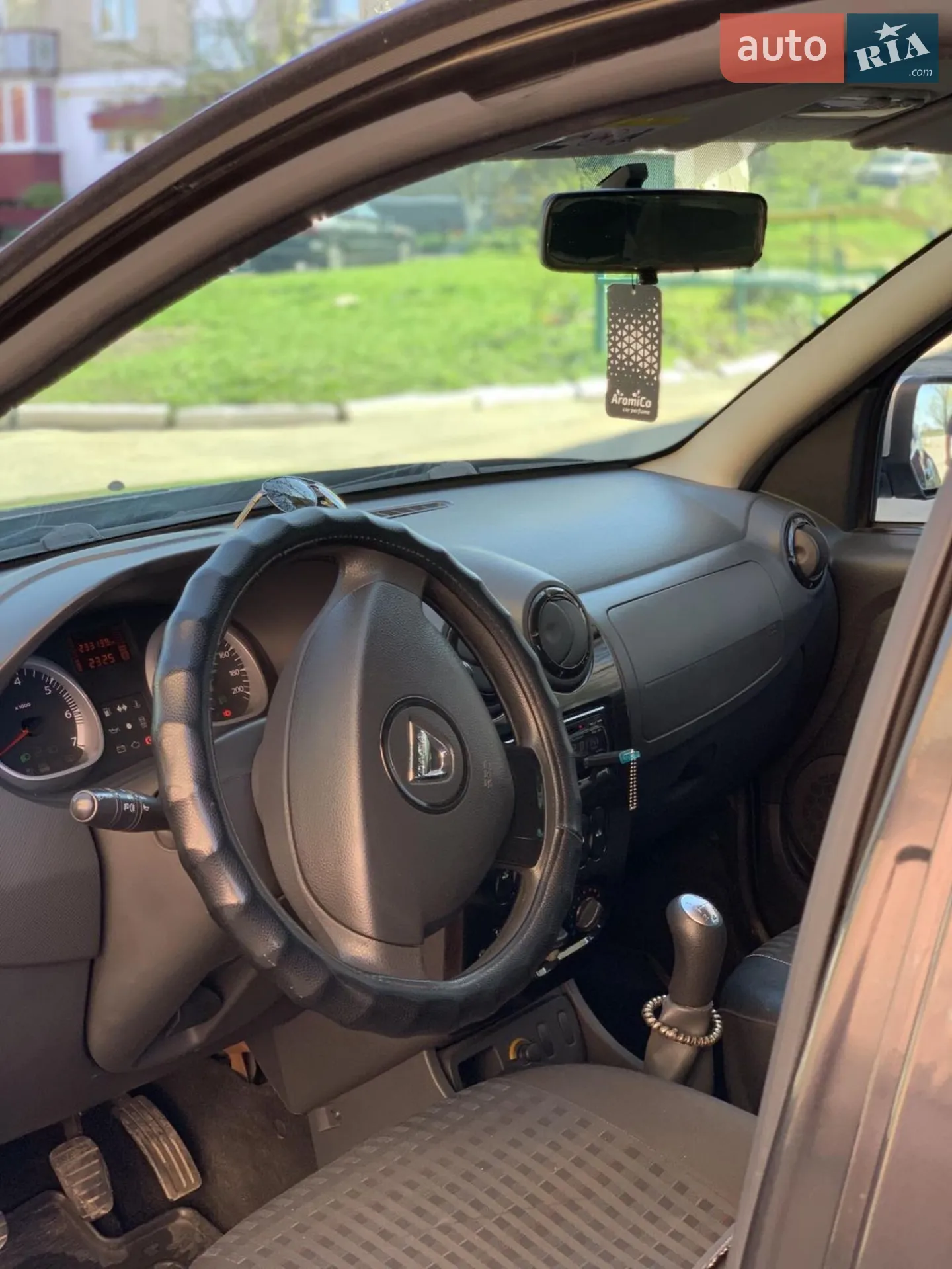 2010 Dacia Duster - мініатюра 11
