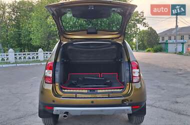 Внедорожник / Кроссовер Dacia Duster 2017 в 