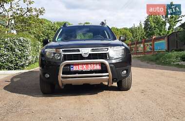 Позашляховик / Кросовер Dacia Duster 2011 в 