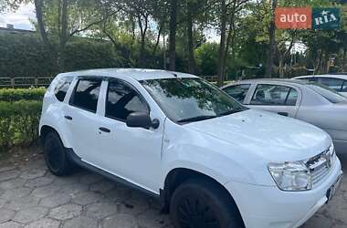 Позашляховик / Кросовер Dacia Duster 2010 в 