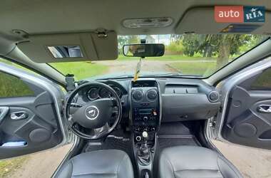 Внедорожник / Кроссовер Dacia Duster 2014 в 