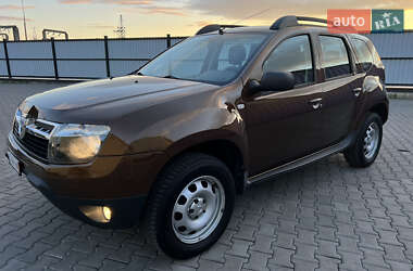 Внедорожник / Кроссовер Dacia Duster 2011 в 