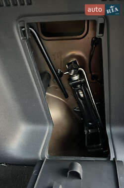 Внедорожник / Кроссовер Dacia Duster 2011 в 