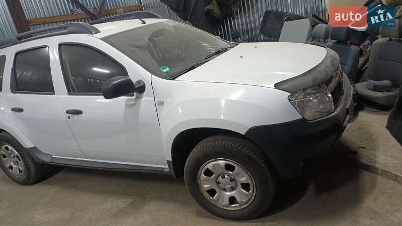 Dacia Duster 2011