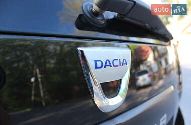 Внедорожник / Кроссовер Dacia Duster 2011 в 