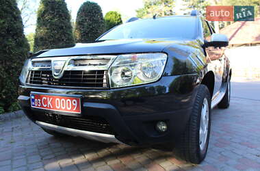 Внедорожник / Кроссовер Dacia Duster 2011 в 