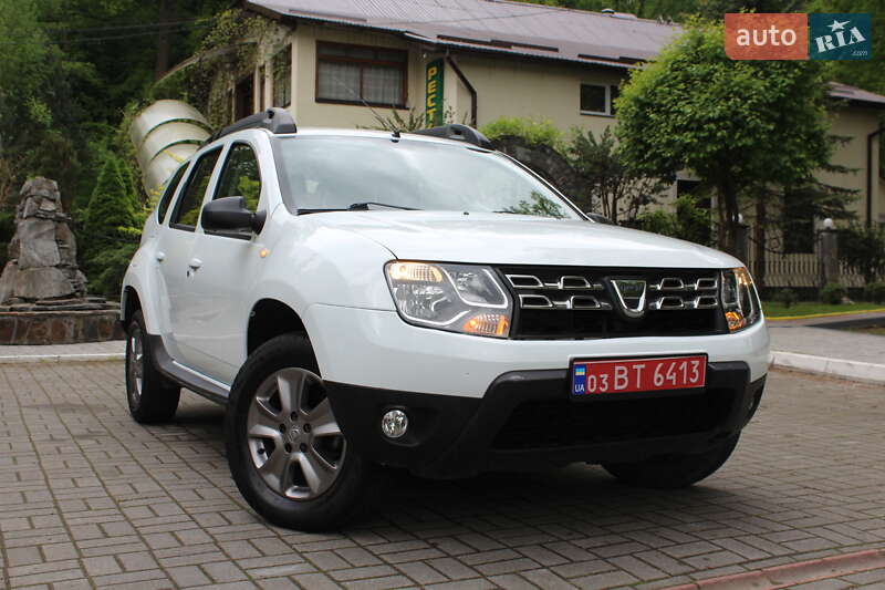 Позашляховик / Кросовер Dacia Duster 2015 в 