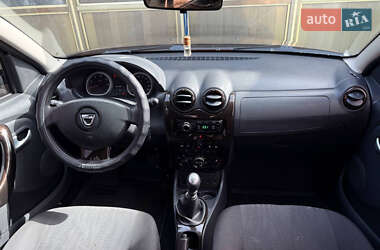 Внедорожник / Кроссовер Dacia Duster 2011 в 