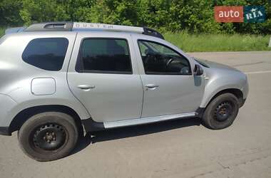 Внедорожник / Кроссовер Dacia Duster 2014 в 