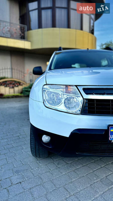 Позашляховик / Кросовер Dacia Duster 2012 в Шепетівці