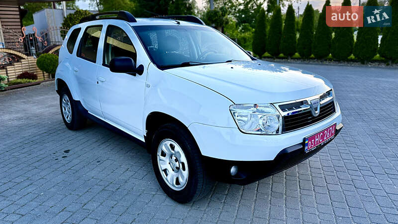 Позашляховик / Кросовер Dacia Duster 2012 в Шепетівці
