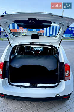 Внедорожник / Кроссовер Dacia Duster 2012 в 