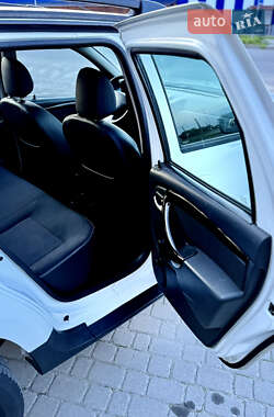 Внедорожник / Кроссовер Dacia Duster 2012 в 