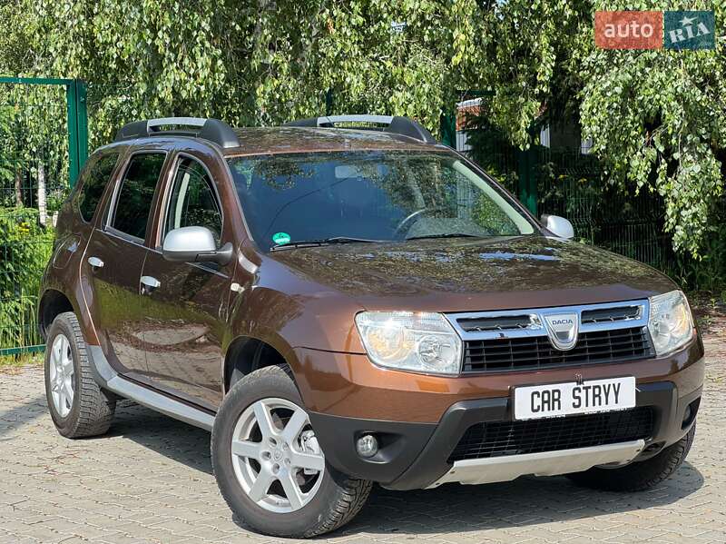 Dacia Duster 2011