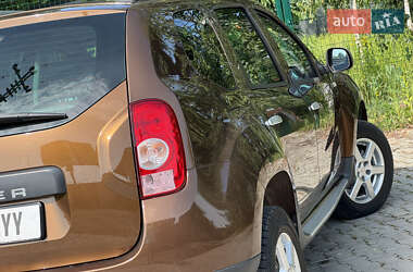 Внедорожник / Кроссовер Dacia Duster 2011 в 
