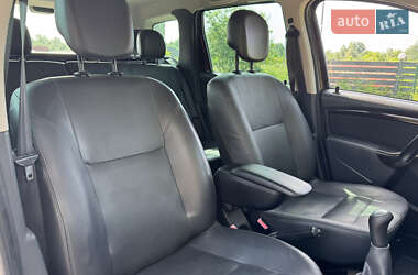 Внедорожник / Кроссовер Dacia Duster 2011 в 